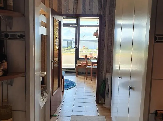 Westwind Apartment *